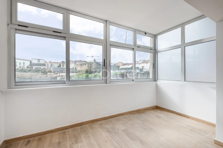 Escritório para Arrendamento em Bonfim Foto 15