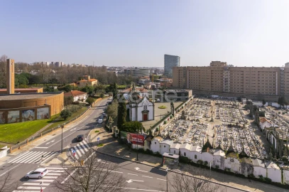 Apartamento T2 para Arrendamento em Ramalde