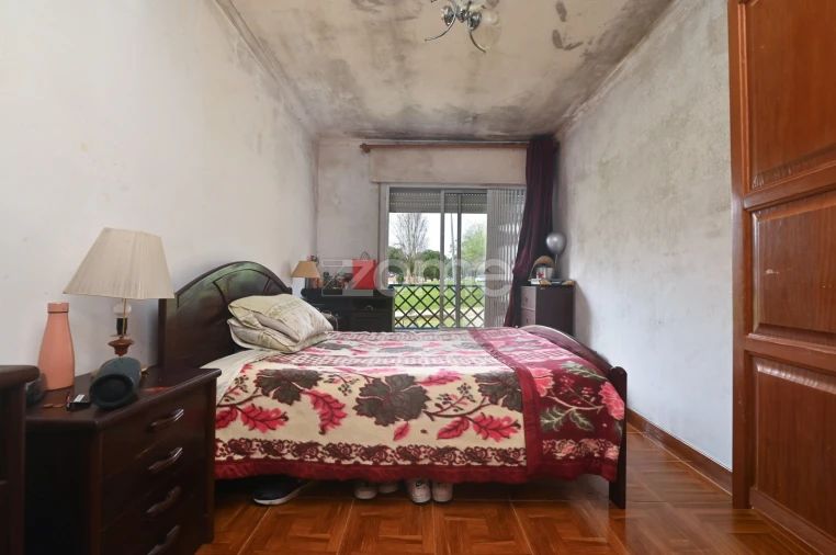 Apartamento T1 para Venda em Carcavelos e Parede Foto 19