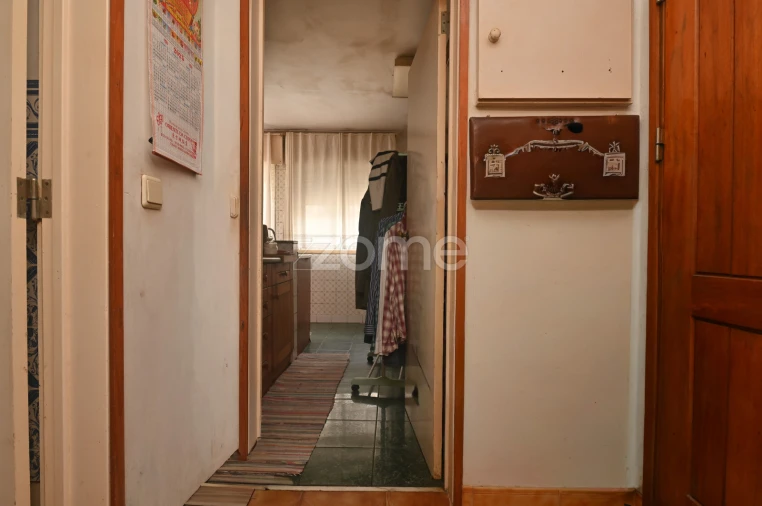 Apartamento T1 para Venda em Carcavelos e Parede Foto 15