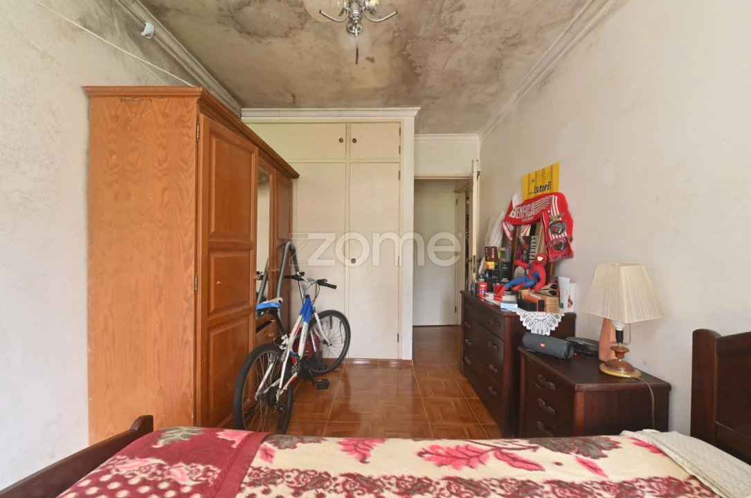 Apartamento T1 para Venda em Carcavelos e Parede Foto 20