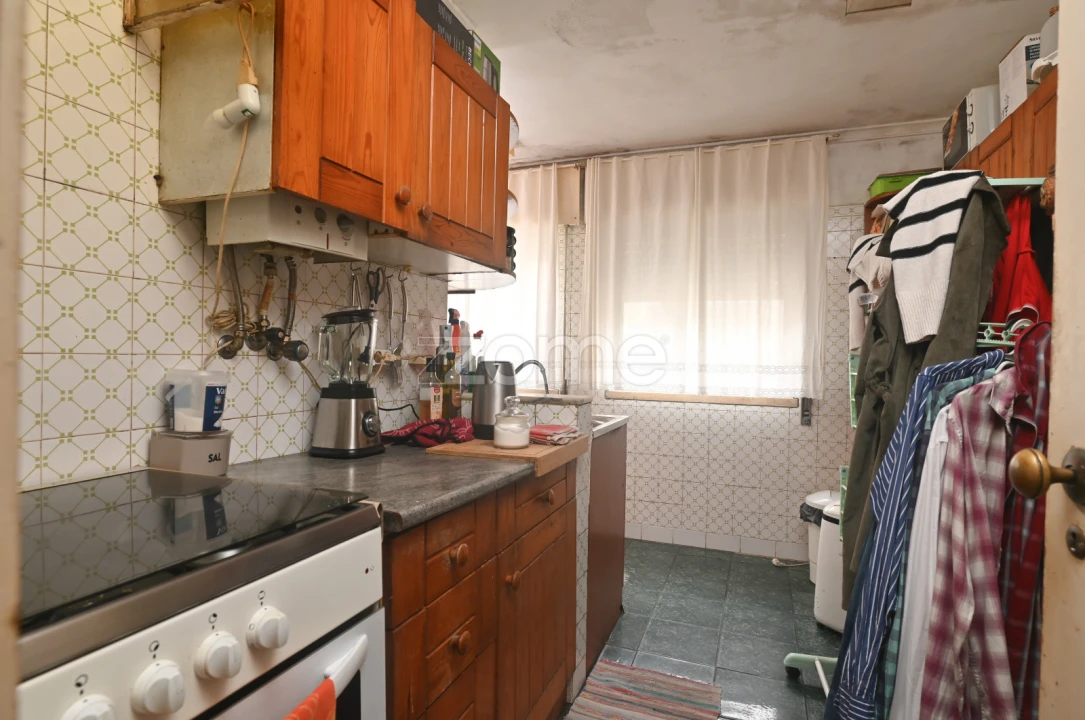 Apartamento T1 para Venda em Carcavelos e Parede Foto 14