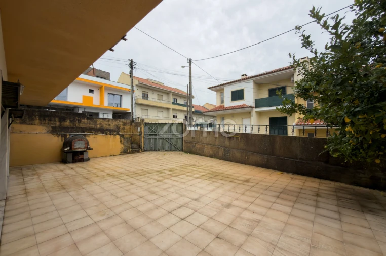 Moradia T4 para Venda em Pontinha e Famões Foto 24