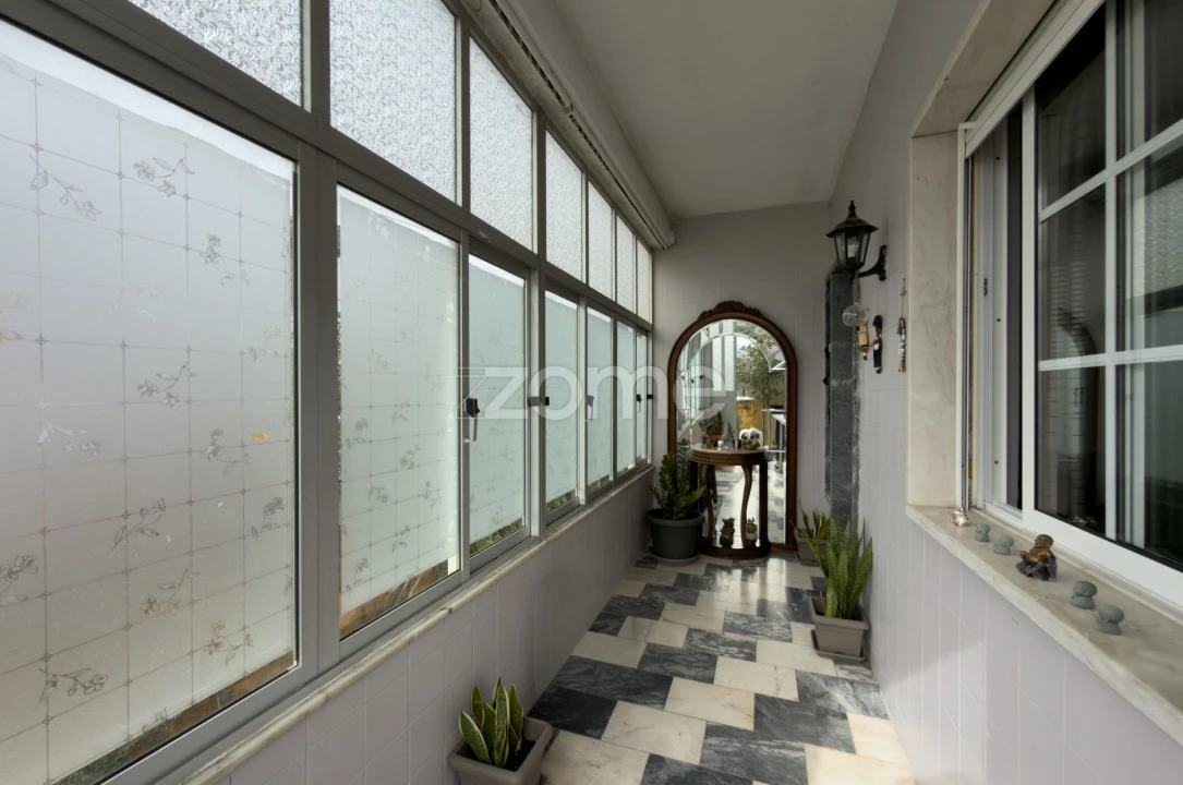 Moradia T4 para Venda em Pontinha e Famões Foto 15