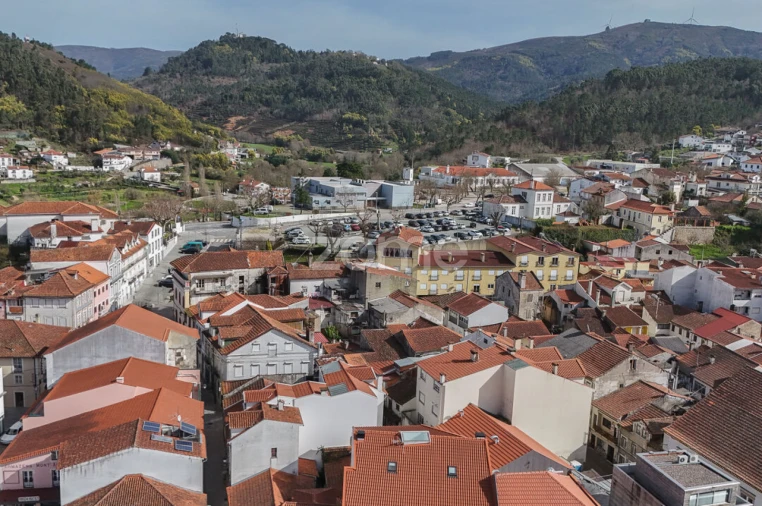 Moradia T2 para Venda em Arganil Foto 18