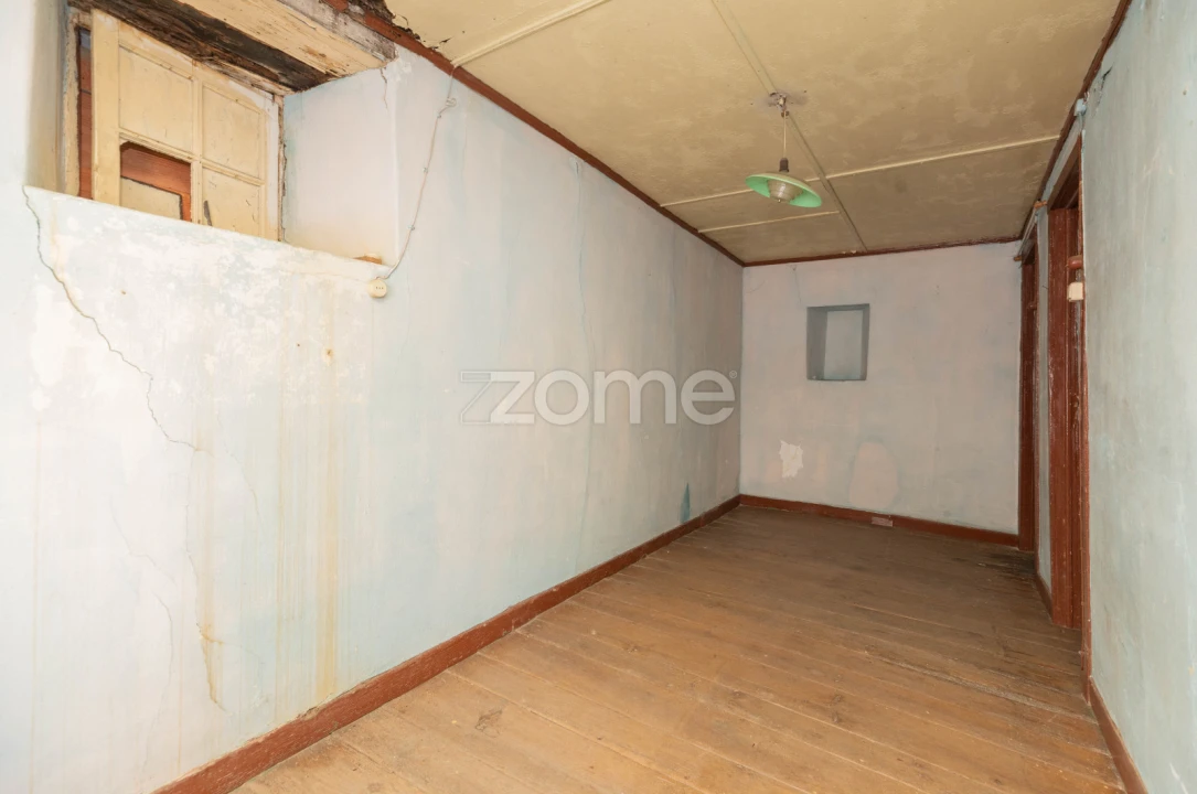 Moradia T2 para Venda em Arganil Foto 9