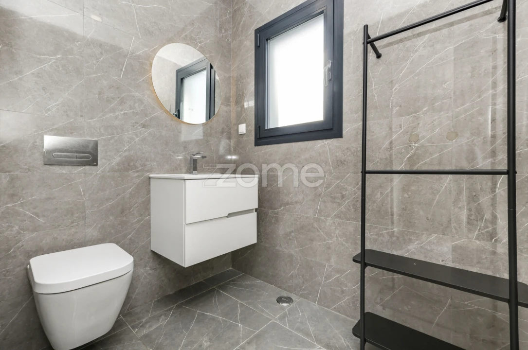 Moradia T2 para Arrendamento em Porto Salvo Foto 12