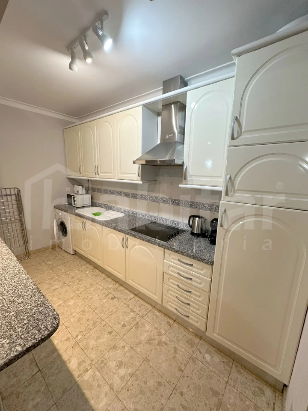 Apartamento T1 para Venda em Portimão Foto 9