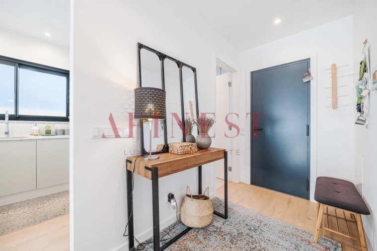 Moradia T4 para Venda em São Domingos de Rana Foto 11