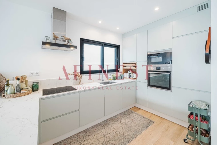 Moradia T4 para Venda em São Domingos de Rana Foto 13