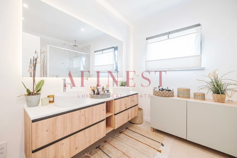 Moradia T4 para Venda em São Domingos de Rana Foto 38