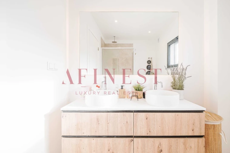 Moradia T4 para Venda em São Domingos de Rana Foto 52