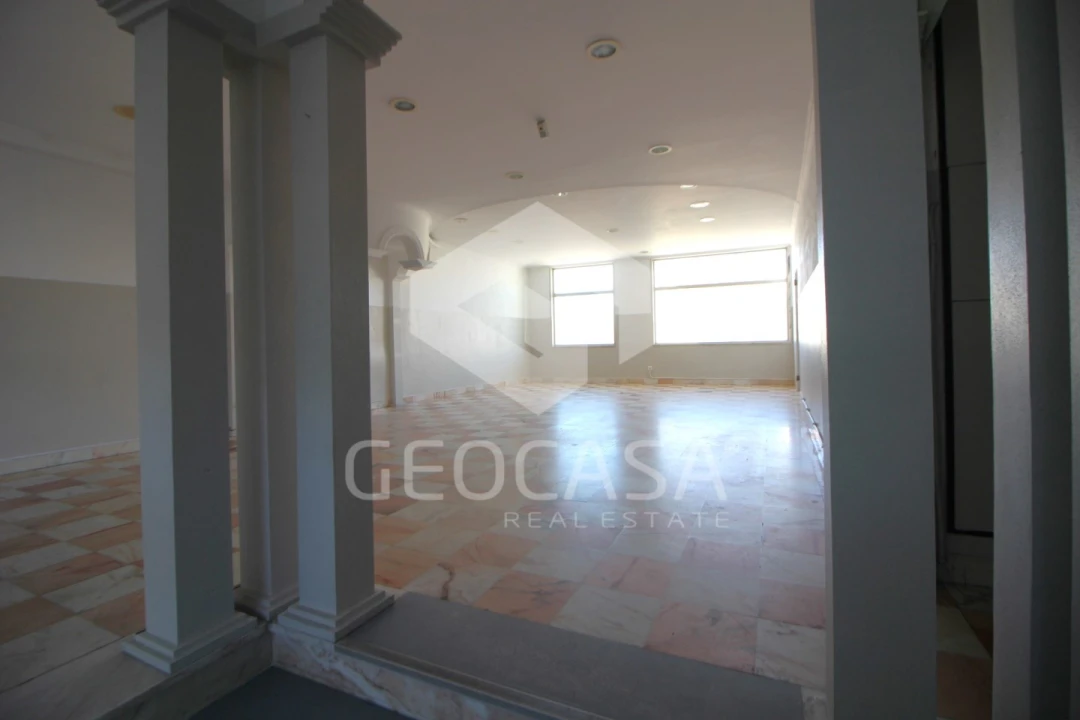 Loja para Venda em Algueirão-Mem Martins Foto 11