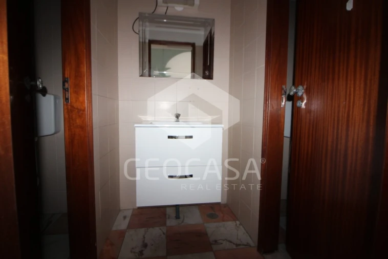 Loja para Venda em Algueirão-Mem Martins Foto 12