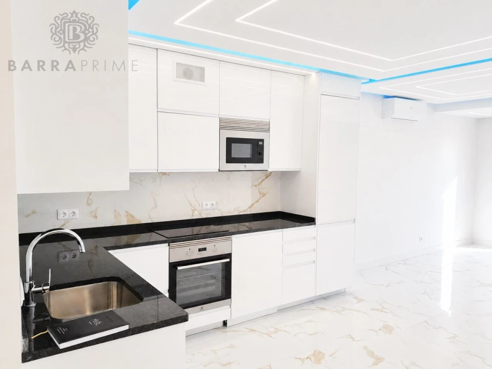 Apartamento T3 para Venda em Quarteira Foto 4