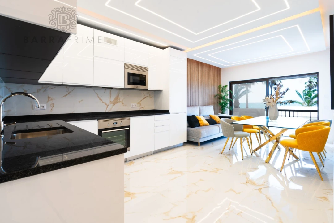 Apartamento T3 para Venda em Quarteira Foto 2