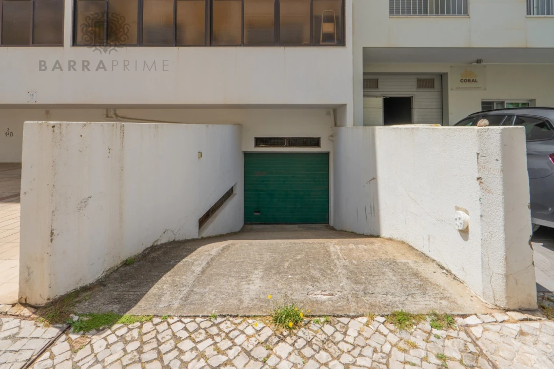 Apartamento T3 para Venda em Quarteira Foto 16