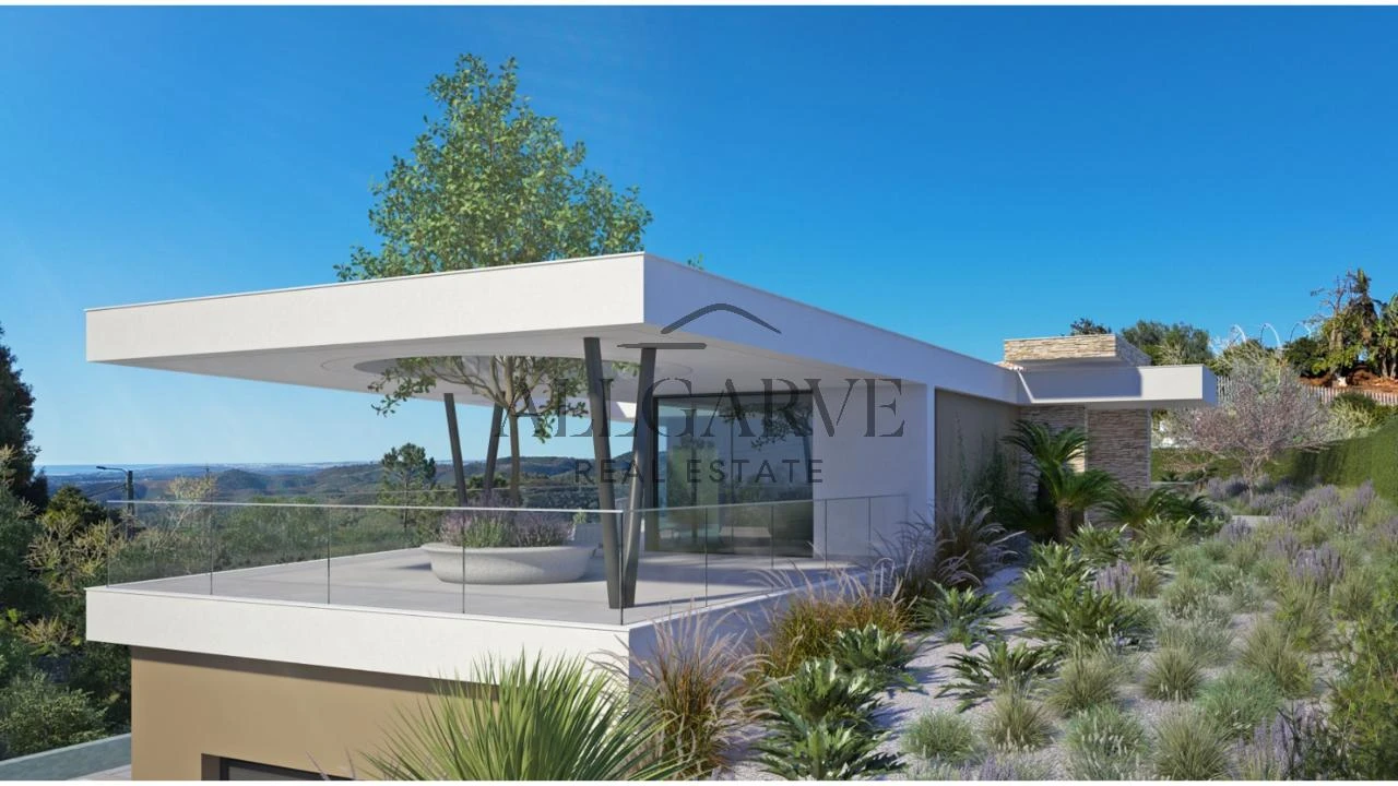 Terreno para Venda em Monchique Foto 4