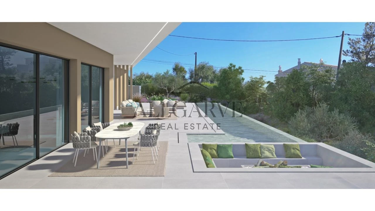 Terreno para Venda em Monchique Foto 5