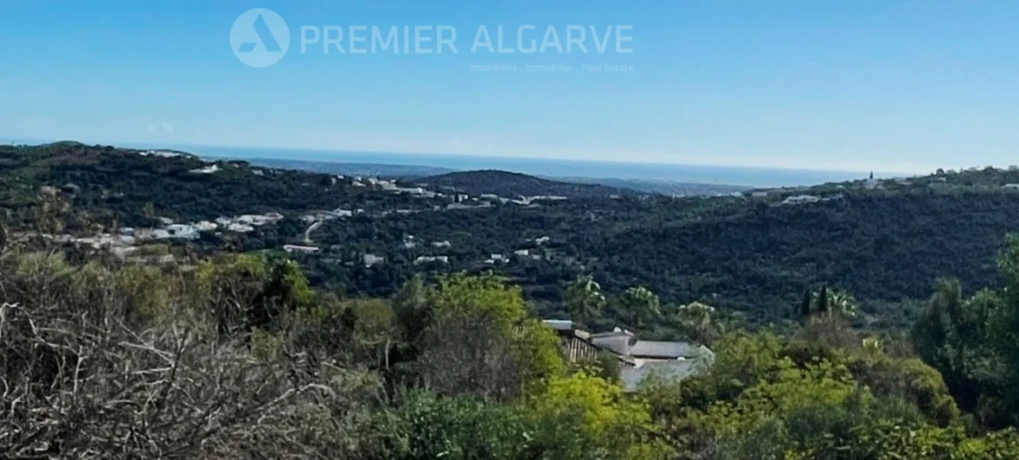 Moradia T1 para Venda em Loule (São Sebastião) Foto 2