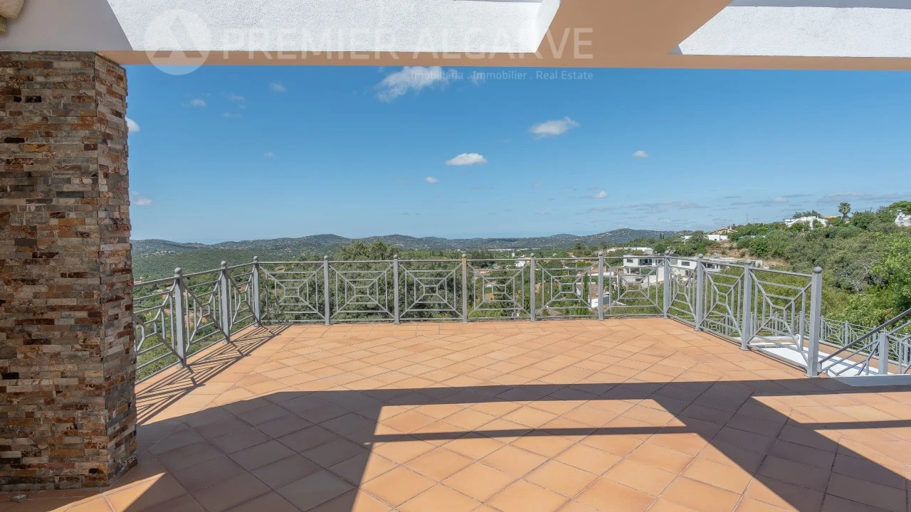 Moradia T3 para Venda em São Brás de Alportel Foto 5