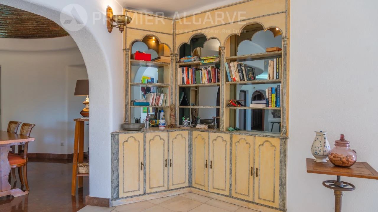 Moradia T5 para Venda em Pechão Foto 19