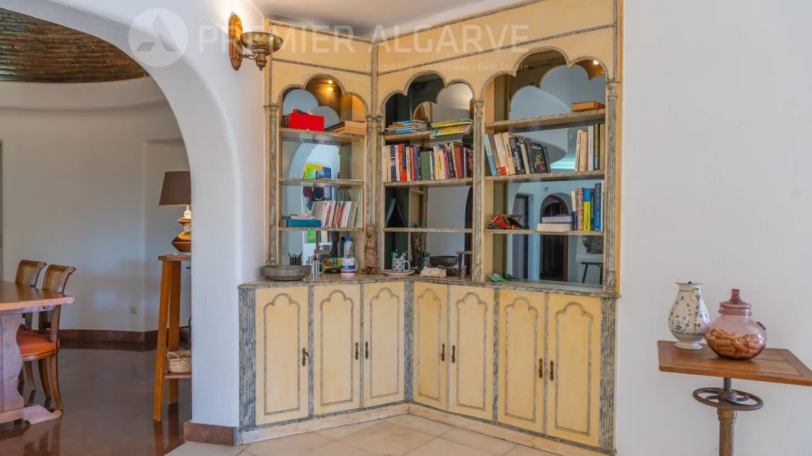 Moradia T5 para Venda em Pechão Foto 19