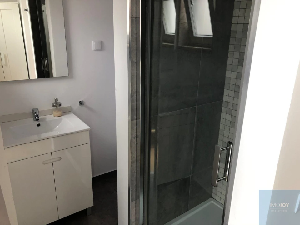 Apartamento T3 para Arrendamento em Carcavelos e Parede Foto 15