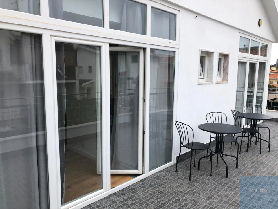 Apartamento T3 para Arrendamento em Carcavelos e Parede Foto 17