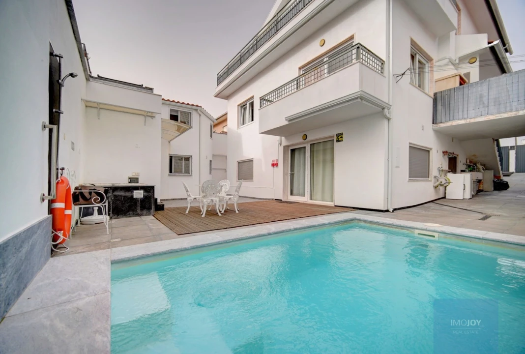 Apartamento T3 para Arrendamento em Carcavelos e Parede Foto 1