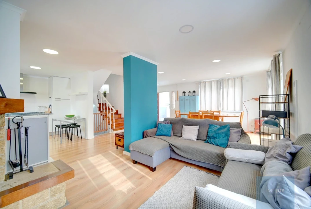 Apartamento T3 para Arrendamento em Carcavelos e Parede Foto 7