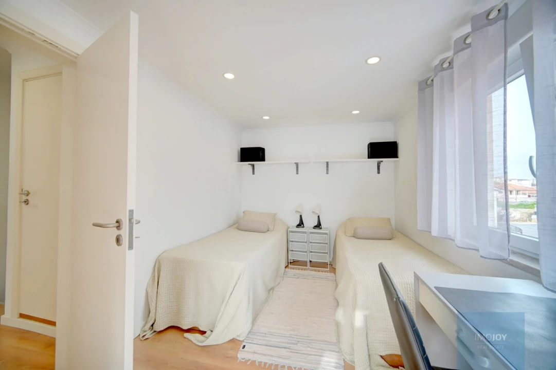 Apartamento T3 para Arrendamento em Carcavelos e Parede Foto 18