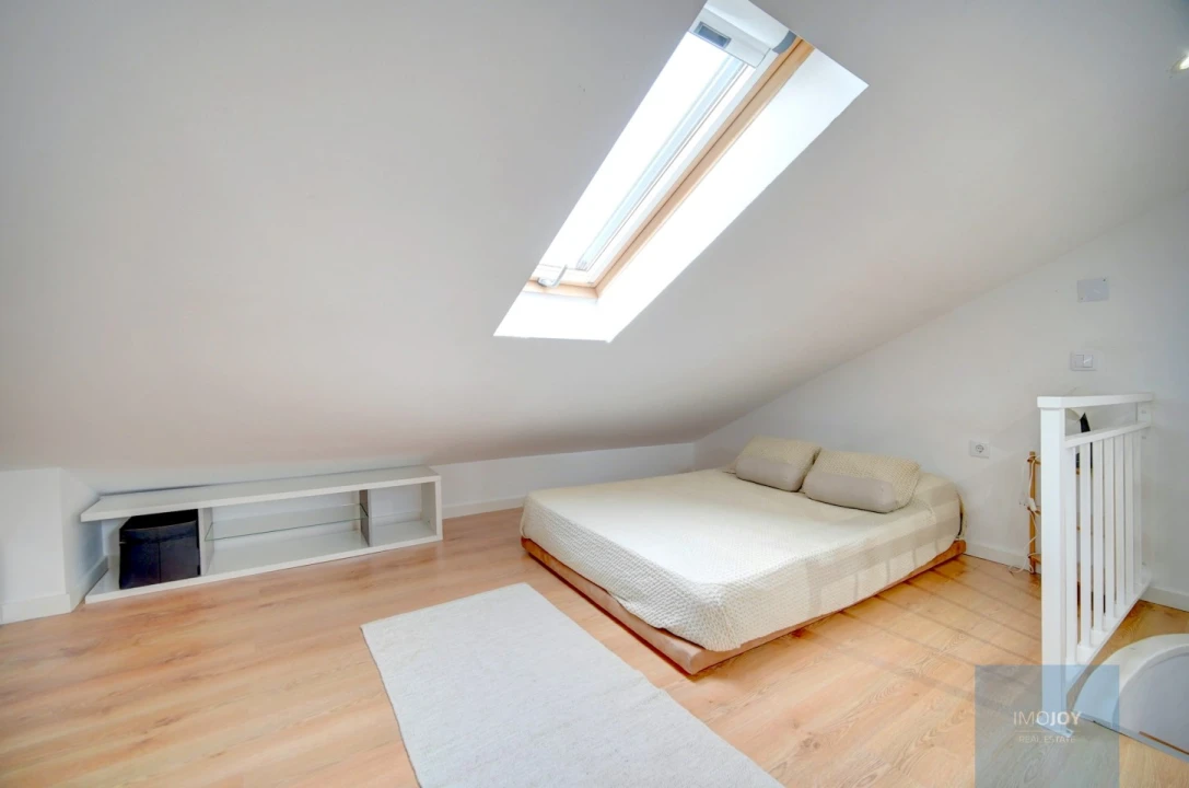 Apartamento T3 para Arrendamento em Carcavelos e Parede Foto 23