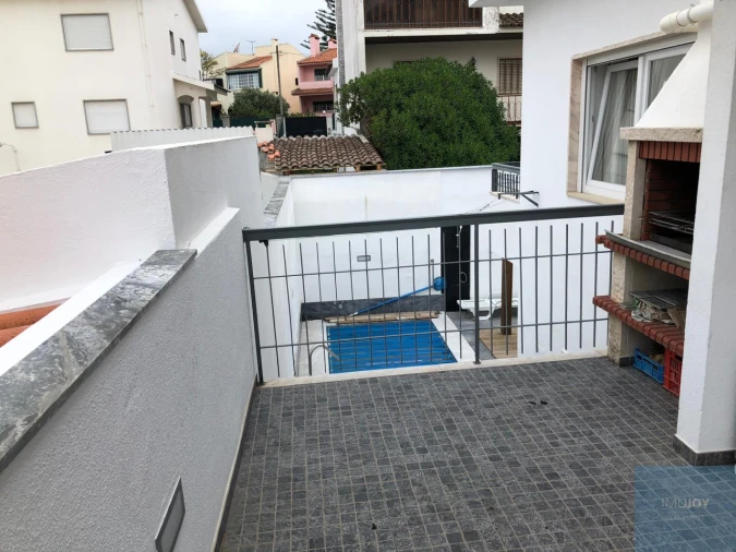 Apartamento T3 para Arrendamento em Carcavelos e Parede Foto 24