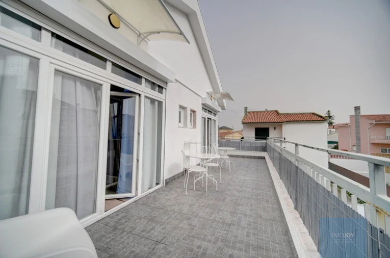 Apartamento T3 para Arrendamento em Carcavelos e Parede Foto 15