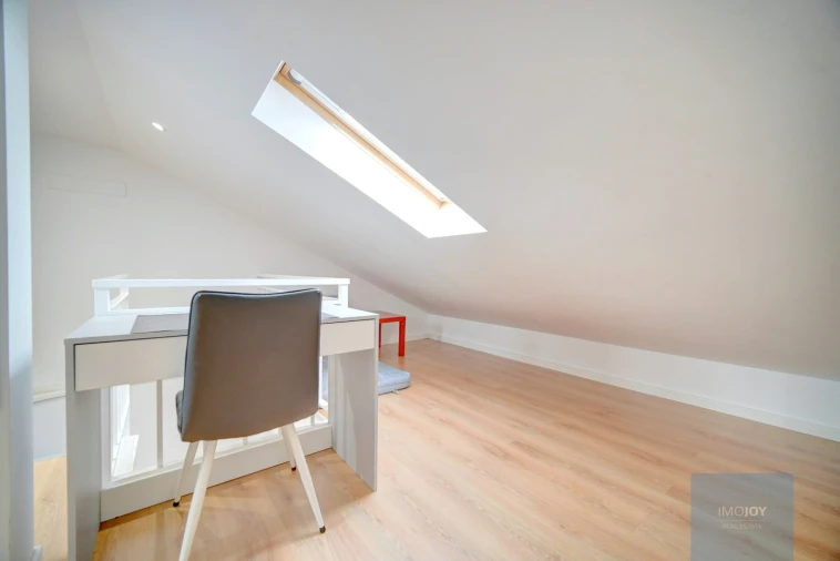 Apartamento T3 para Arrendamento em Carcavelos e Parede Foto 22