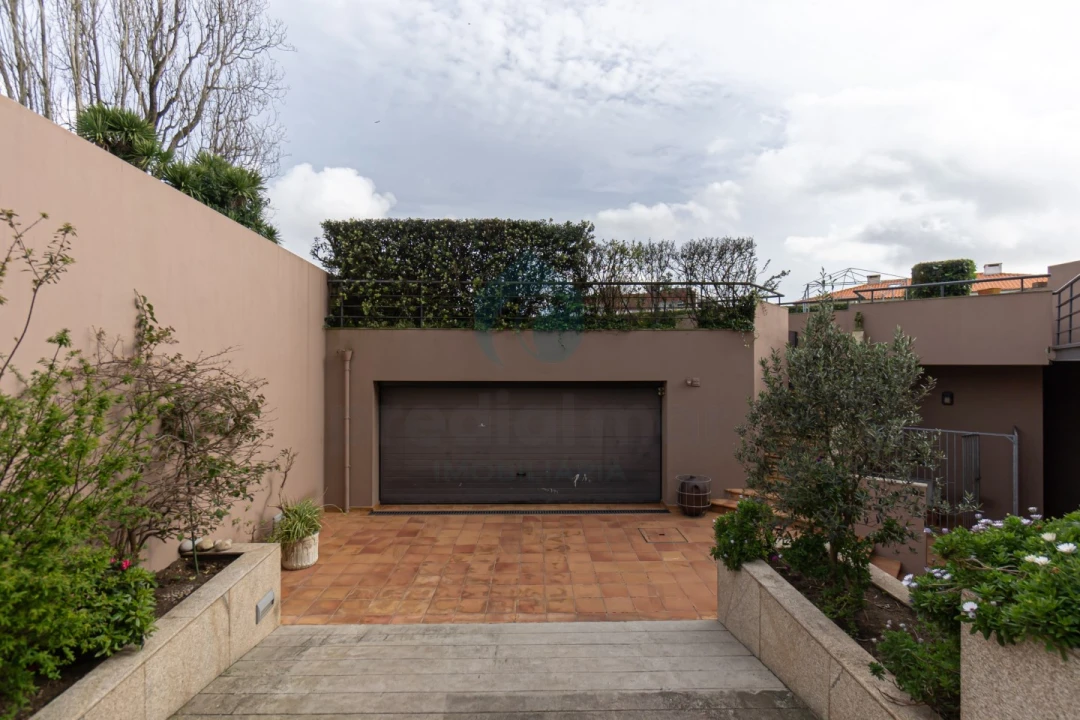 Moradia T5 para Venda em Aldoar, Foz do Douro e Nevogilde Foto 4