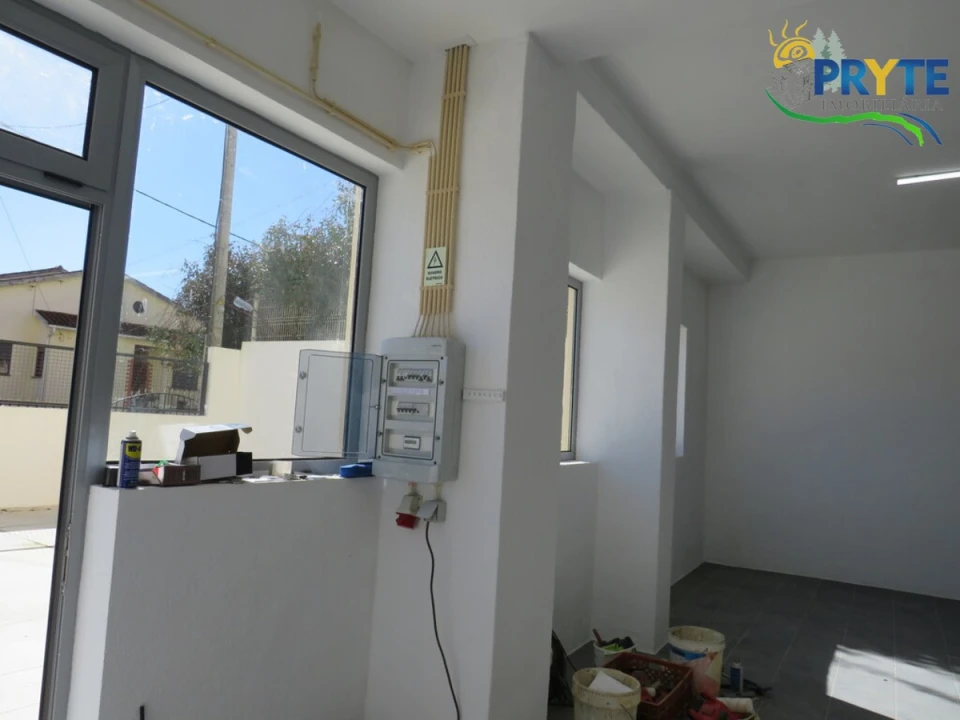 Armazém para Arrendamento em Sertã Foto 8