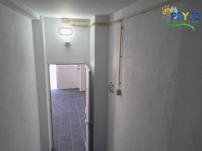 Armazém para Arrendamento em Sertã Foto 3