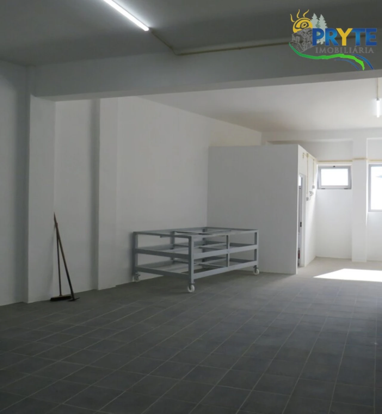 Armazém para Arrendamento em Sertã Foto 8