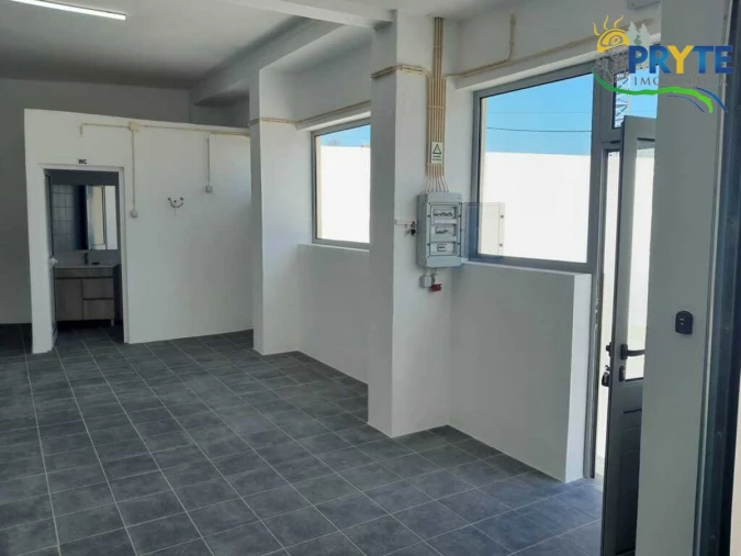 Armazém para Arrendamento em Sertã Foto 6