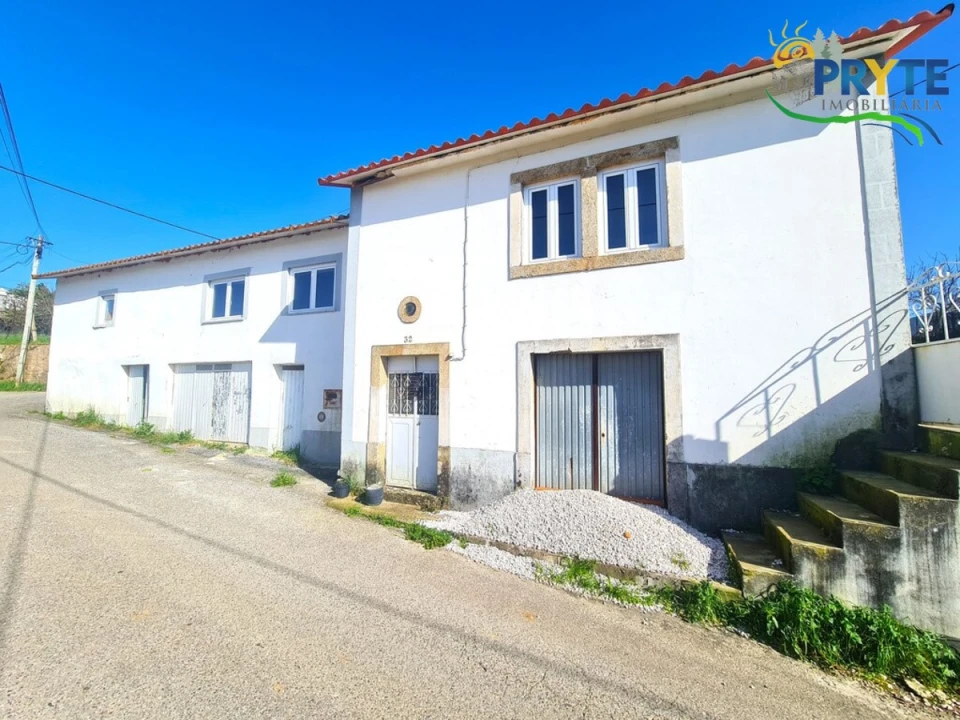 Moradia T4 para Venda em Sertã Foto 2