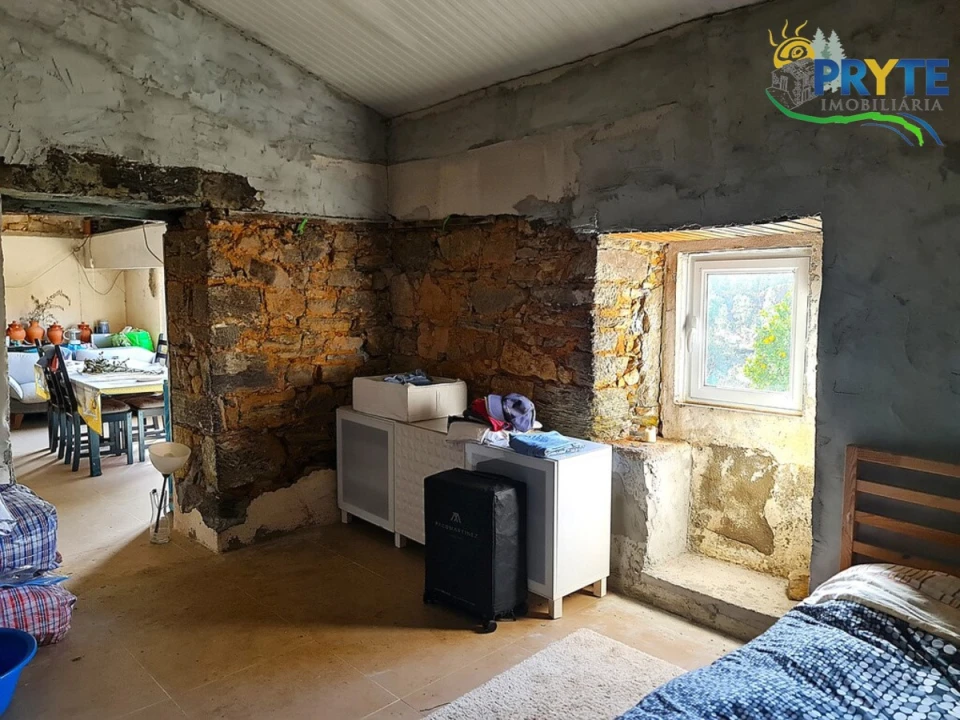 Moradia T4 para Venda em Sertã Foto 23