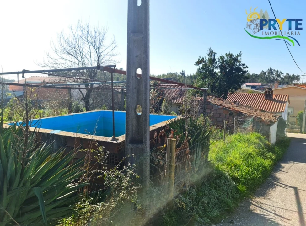 Moradia T4 para Venda em Sertã Foto 47