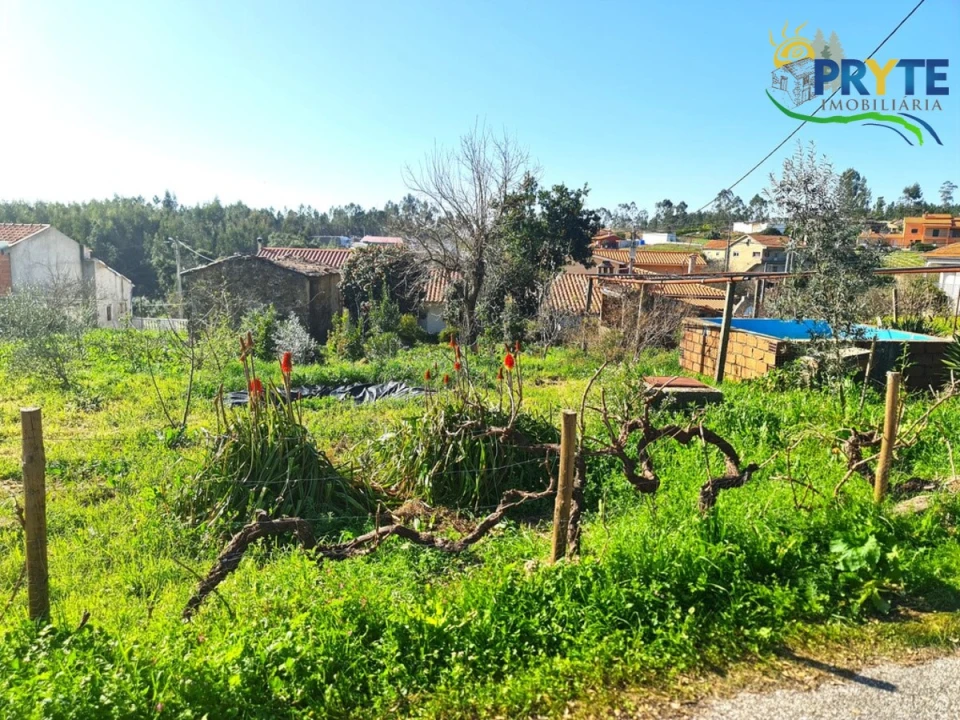 Moradia T4 para Venda em Sertã Foto 54