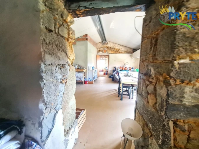 Moradia T4 para Venda em Sertã Foto 24