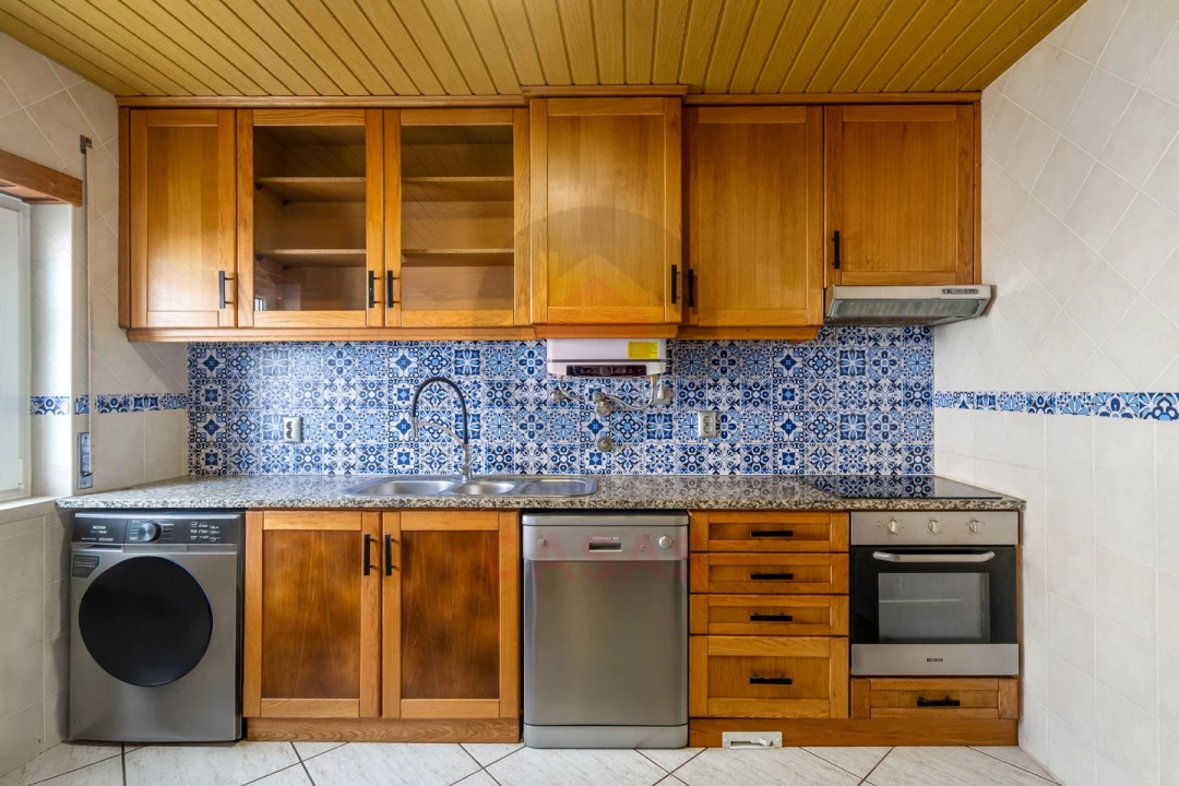 Apartamento T2 para Venda em Foz do Arelho Foto 10