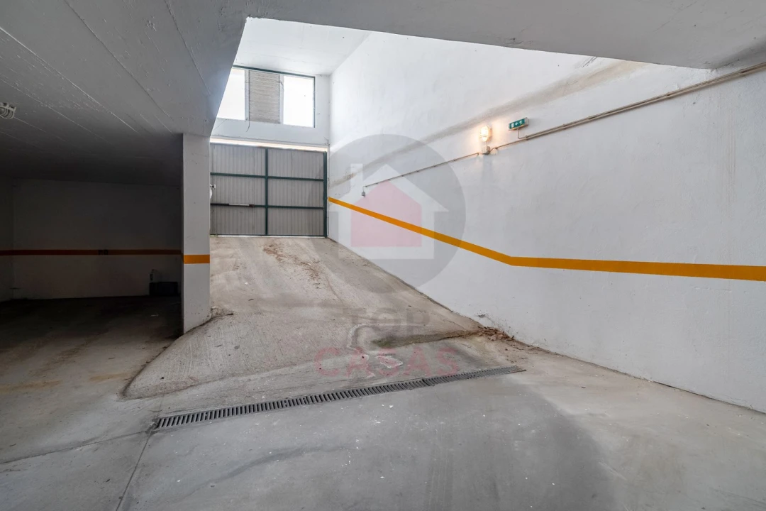 Apartamento T2 para Venda em Foz do Arelho Foto 22