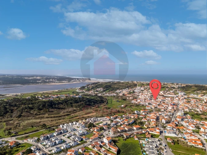 Apartamento T2 para Venda em Foz do Arelho Foto 2