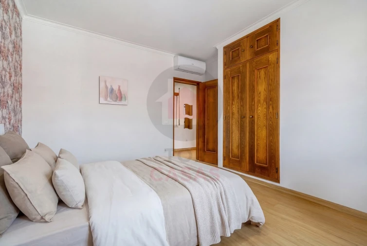 Apartamento T2 para Venda em Foz do Arelho Foto 16